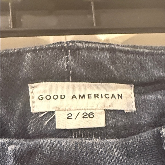 Good American Deep Indigo Skinny Jeans - Picture 3 of 3